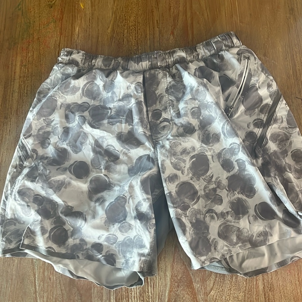 Lululemon running shorts. Size L 5 inch inseam. Lined